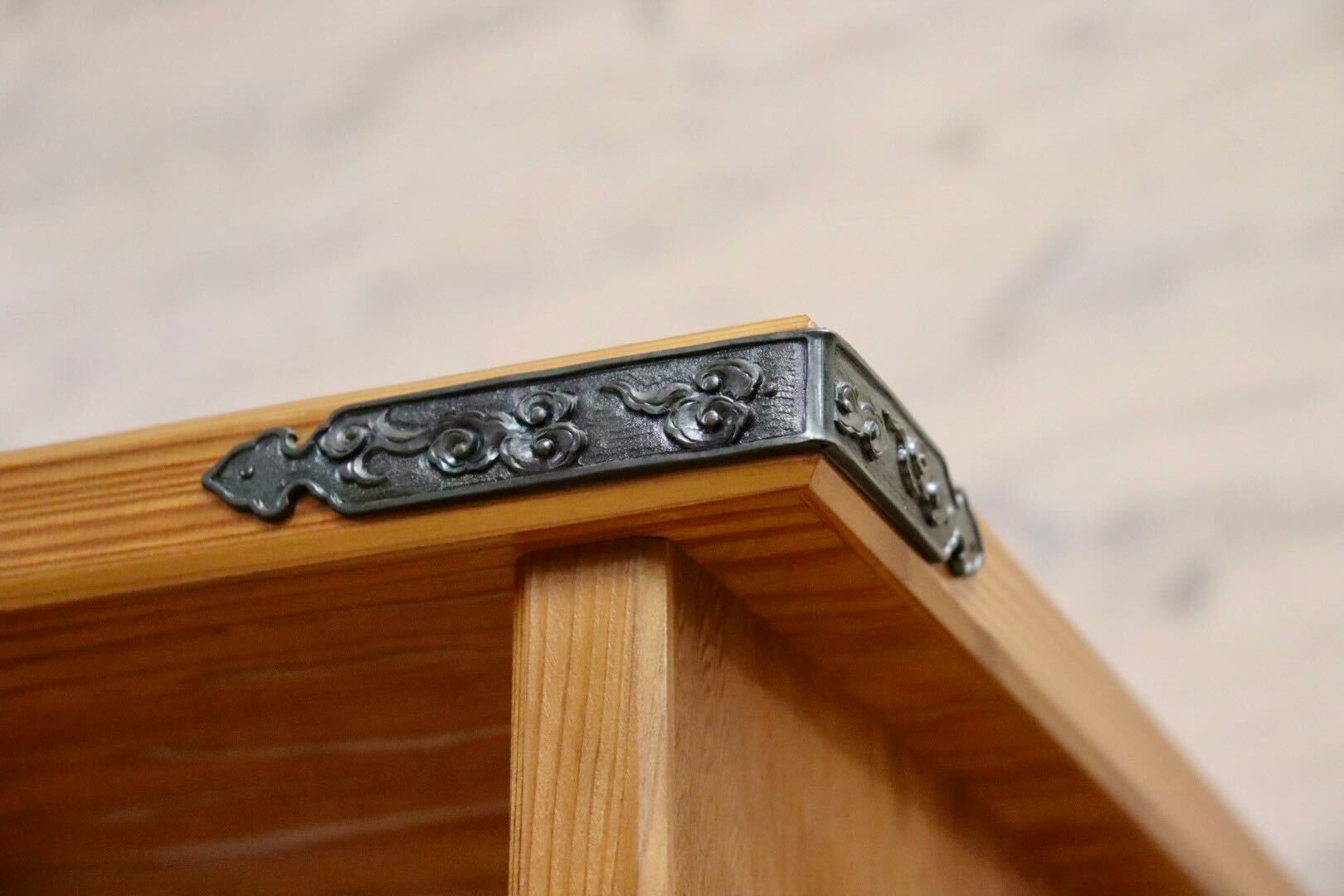 GMIH331○世界遺産屋久杉 茶棚 飾り棚 キャビネット 茶箪笥 サイドボード 和家具 和モダン 古民家 高級家具 美品