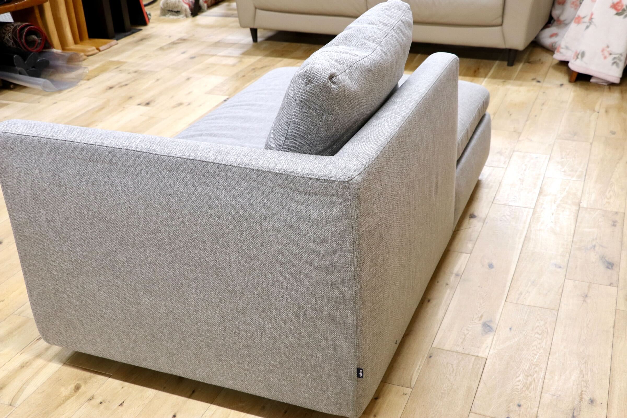 GMIH436C○arflex / アルフレックス SONA ソーナ シェーズロング 左アーム 2人掛けソファ カバーリング イタリアモダン モデルルーム展示品