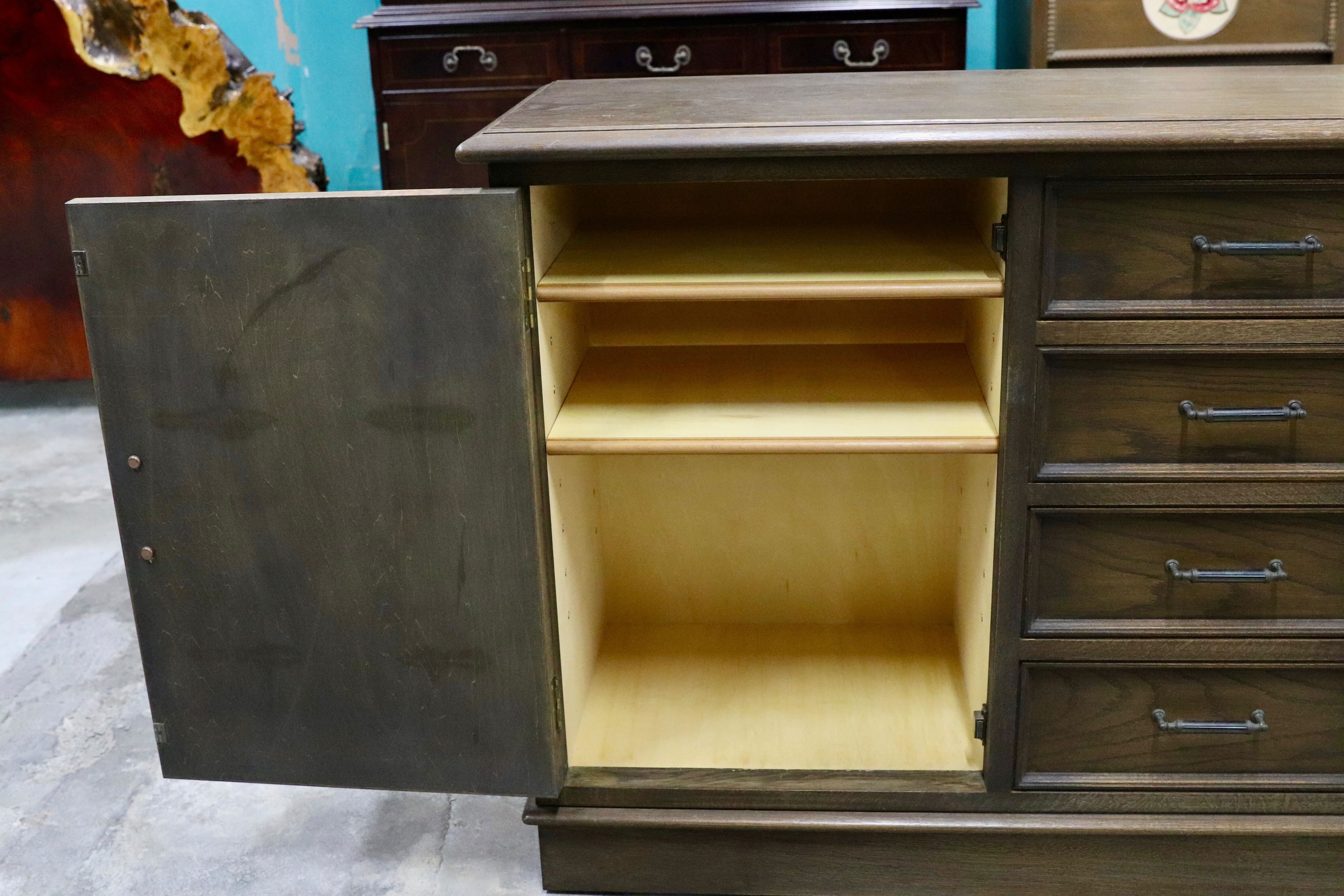 GMIK626○神戸洋家具 永田良介商店 サイドボード リビングボード 楢材 英国カントリー クラシック ヴィンテージ アンティーク