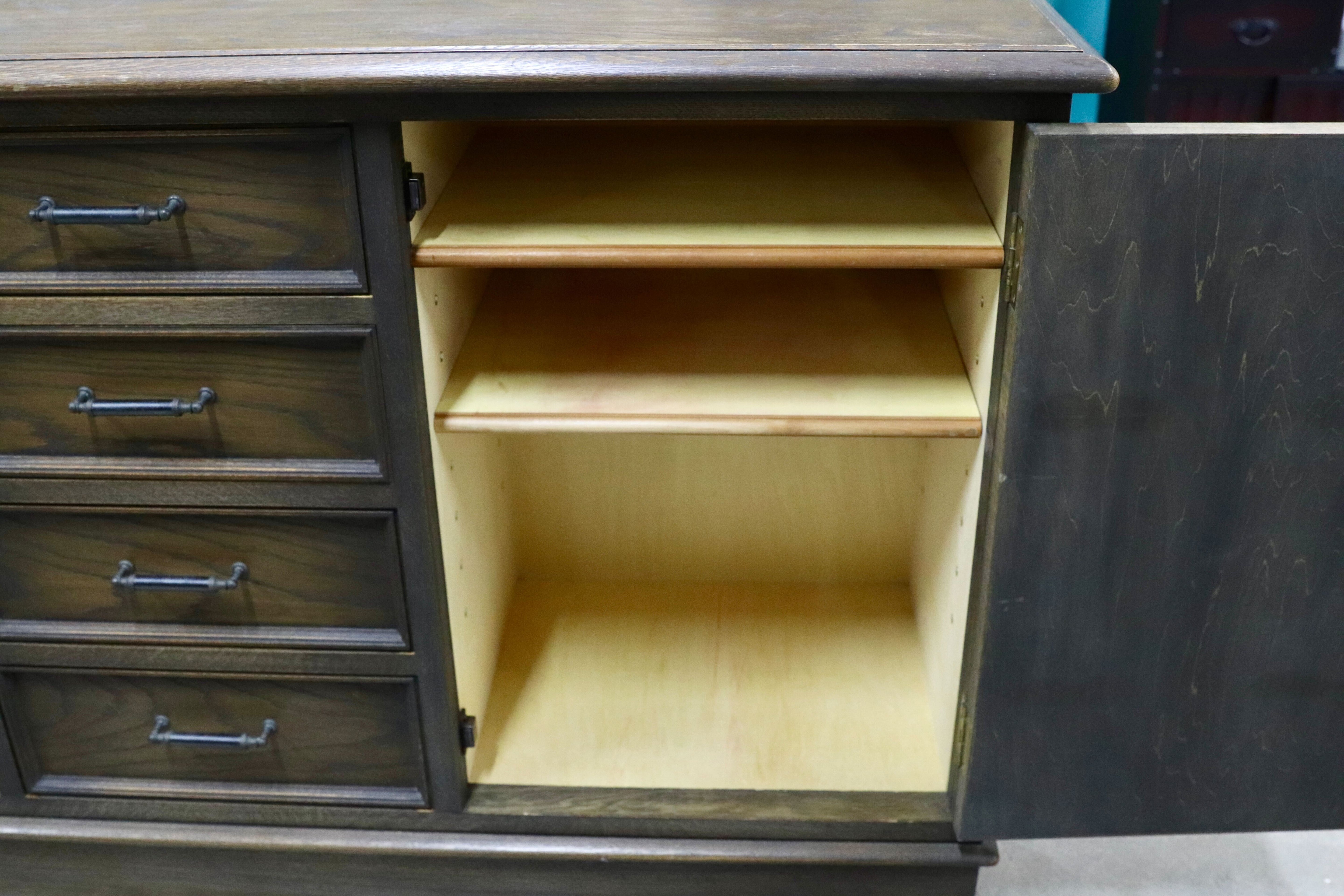 GMIK626○神戸洋家具 永田良介商店 サイドボード リビングボード 楢材 英国カントリー クラシック ヴィンテージ アンティーク