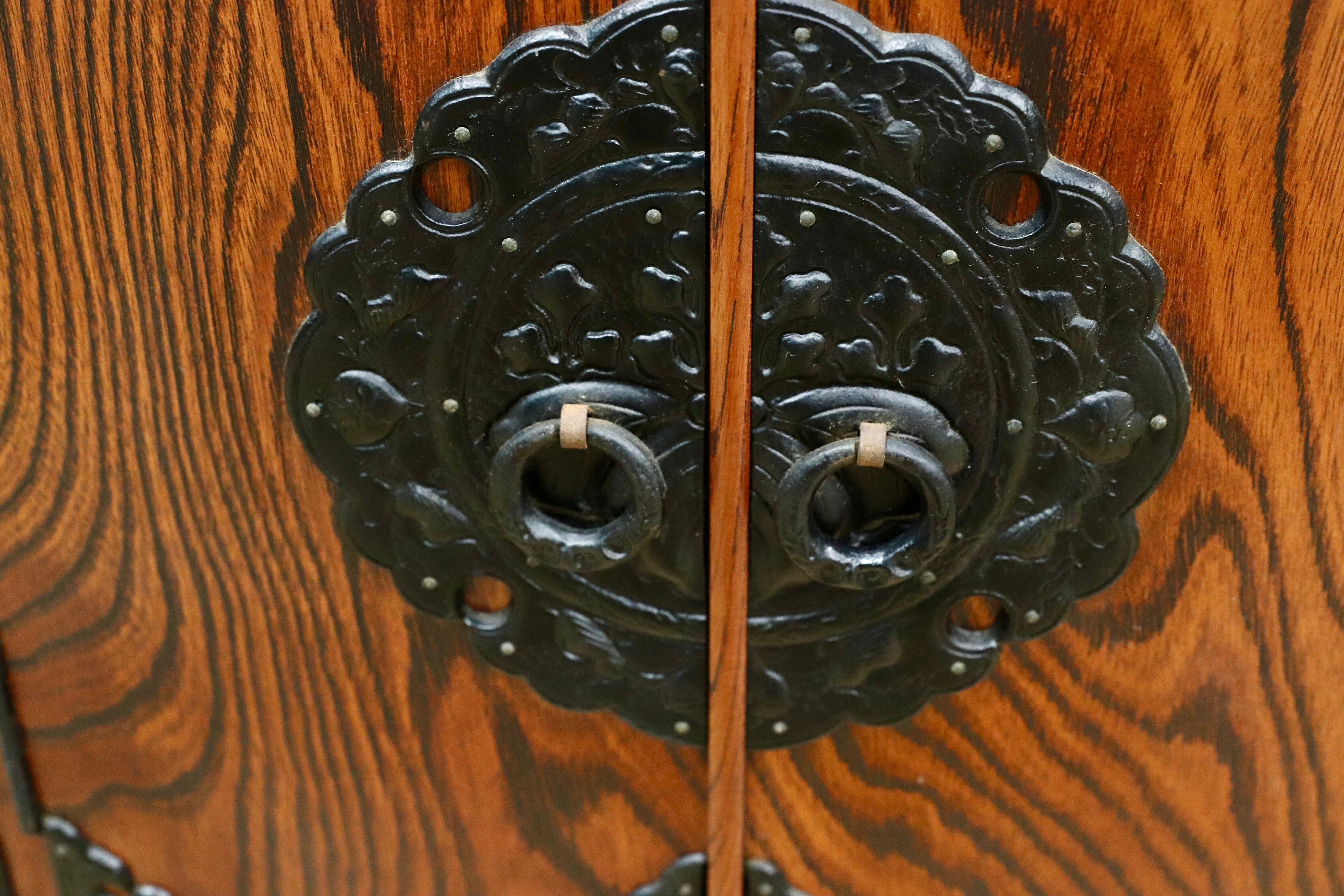 GMIS329○岩谷堂箪笥 スリムハイチェスト 整理箪笥 リビングボード キャビネット 民藝 伝統工芸 和家具 和モダン レトロ アンティーク