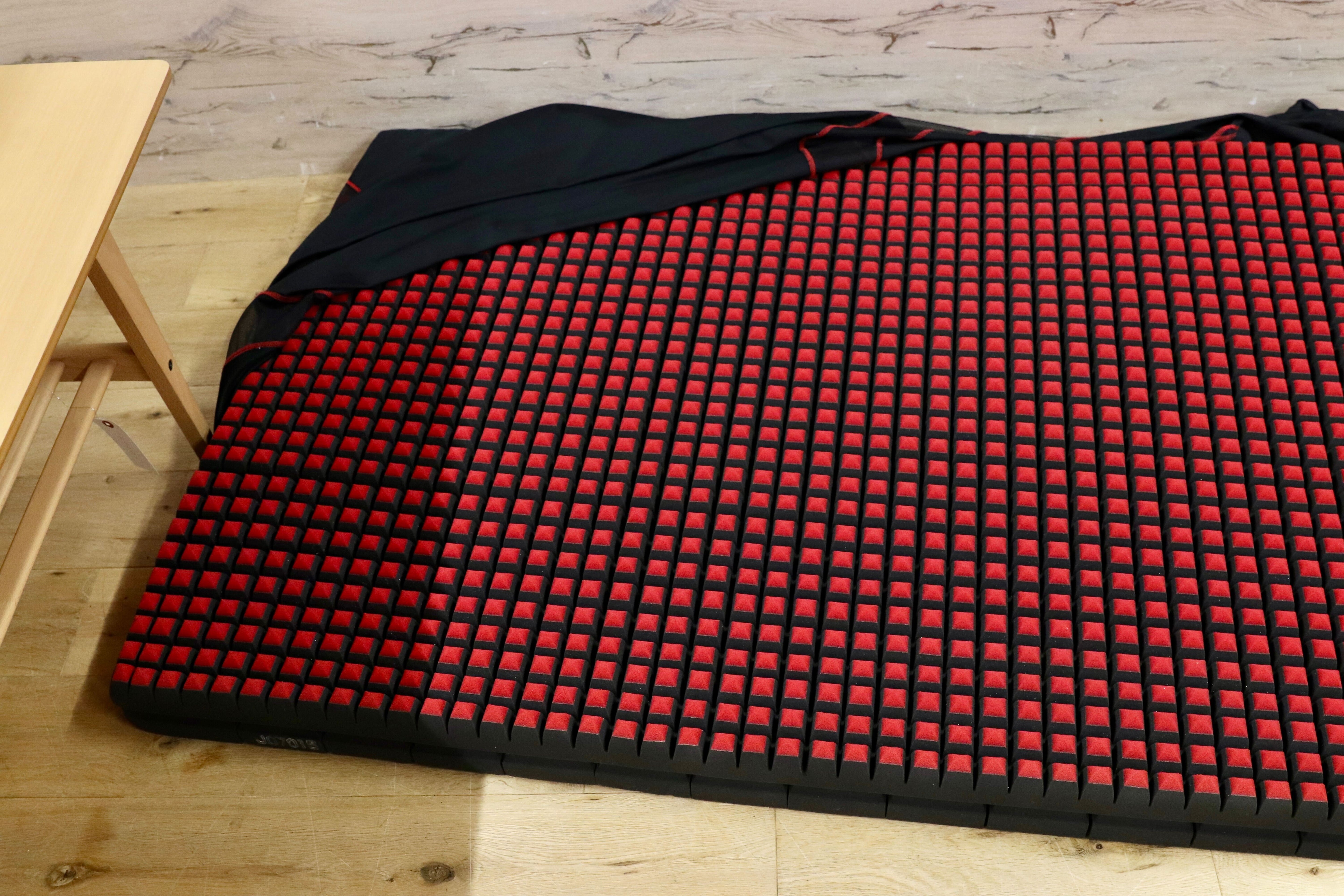 GMIK631○西川Air Si マットレス 睡眠時の体幹をサポート 高度な特殊立体クロススリット構造 レギュラー