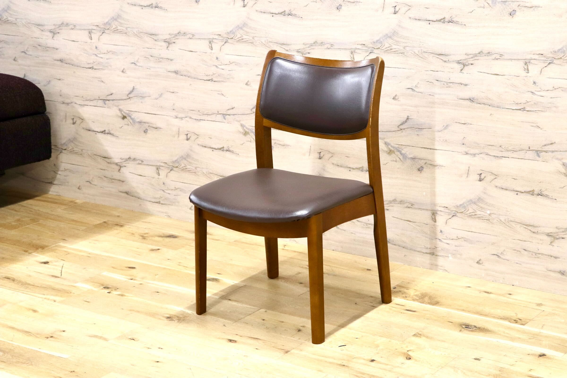 GMIS527A○シラカワ / shirakawa ダイニングチェア アームレスチェア 椅子 飛騨の家具 合皮 和モダン