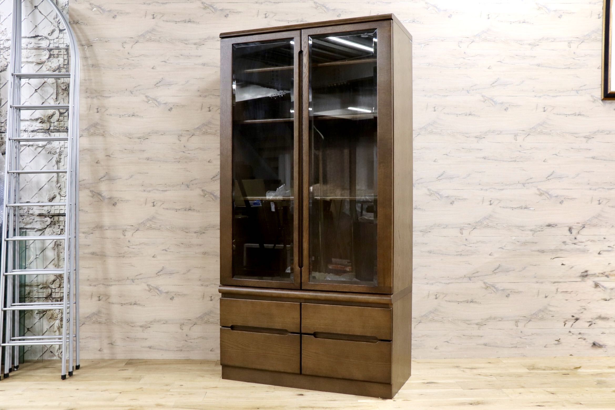 GMJK128○karimoku / カリモク 本棚 書棚 飾り棚 ブックシェルフ キャビネット 収納棚 ガラス扉 木製家具 国産家具