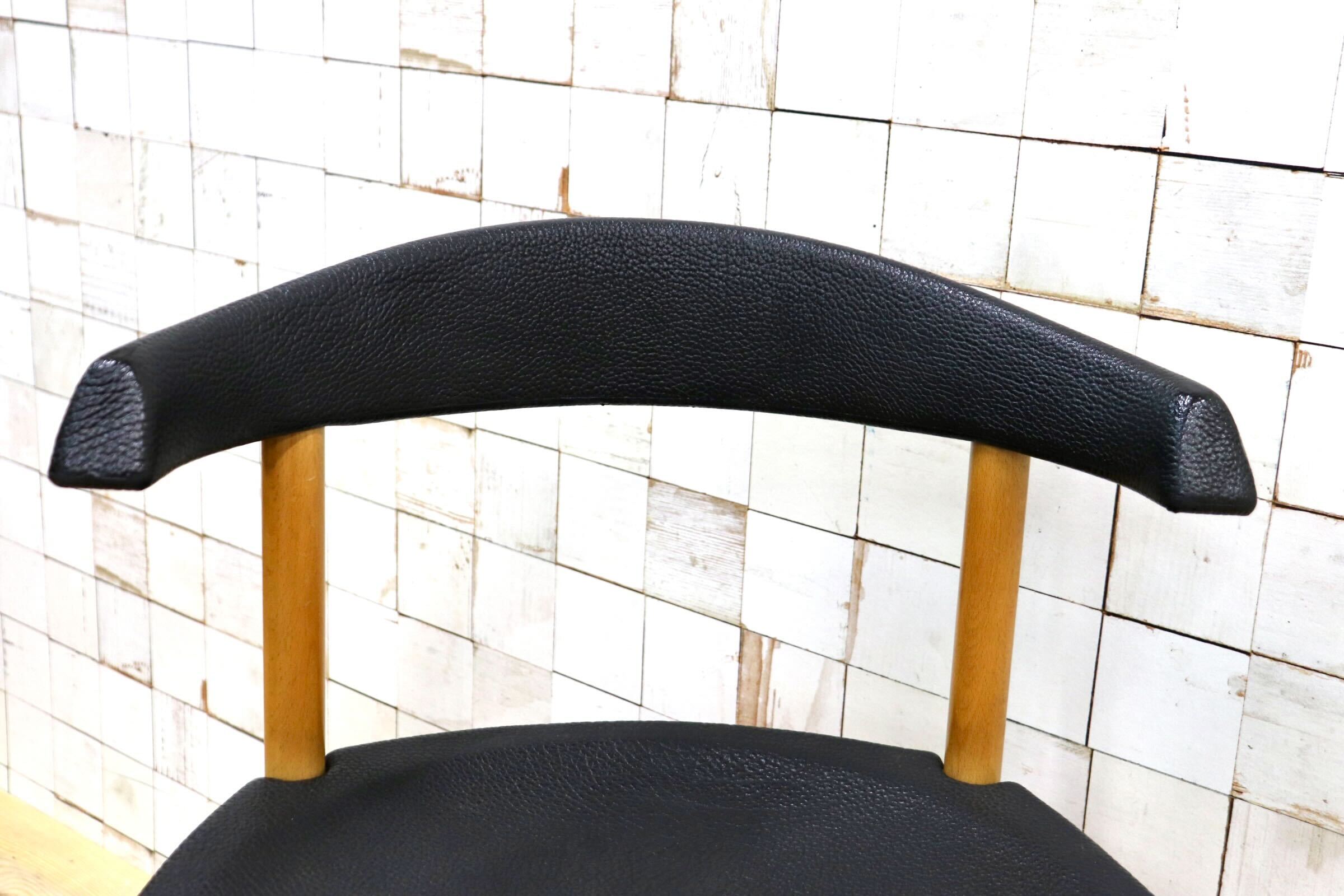 GMIN7A〇Cassina / カッシーナ レオナルドチェア ダイニングチェア Strassle collection社 スイス 椅子 ブラック 北欧スタイル