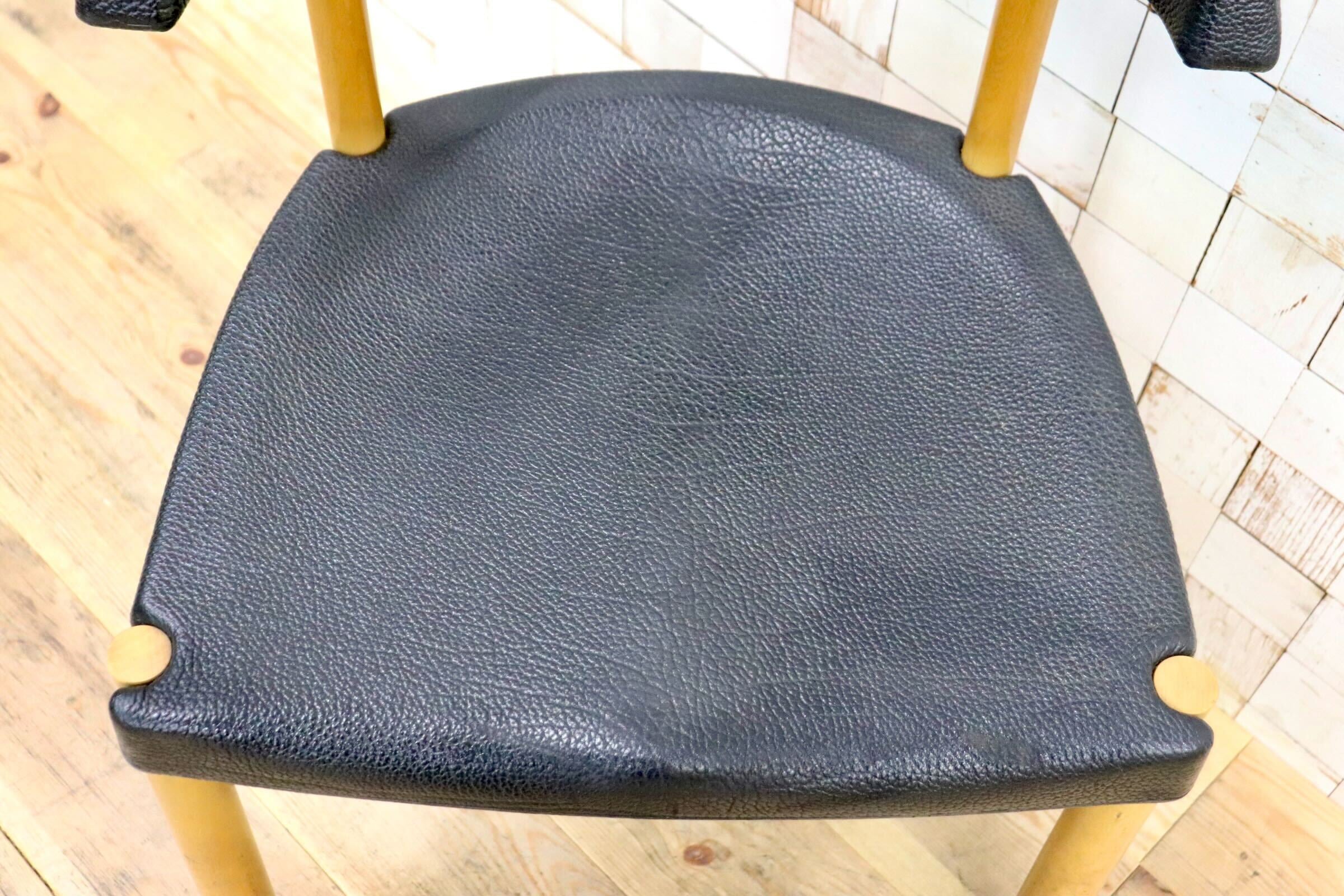 GMIN7A〇Cassina / カッシーナ レオナルドチェア ダイニングチェア Strassle collection社 スイス 椅子 ブラック 北欧スタイル