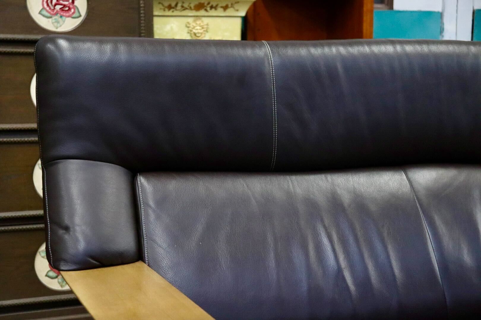 GMIK740A○Chitano / チターノ ダンテ 2人掛けソファ ラブソファ 長椅子 本革 ダークブラウン ハイバック 応接 カリモク 定価約18万