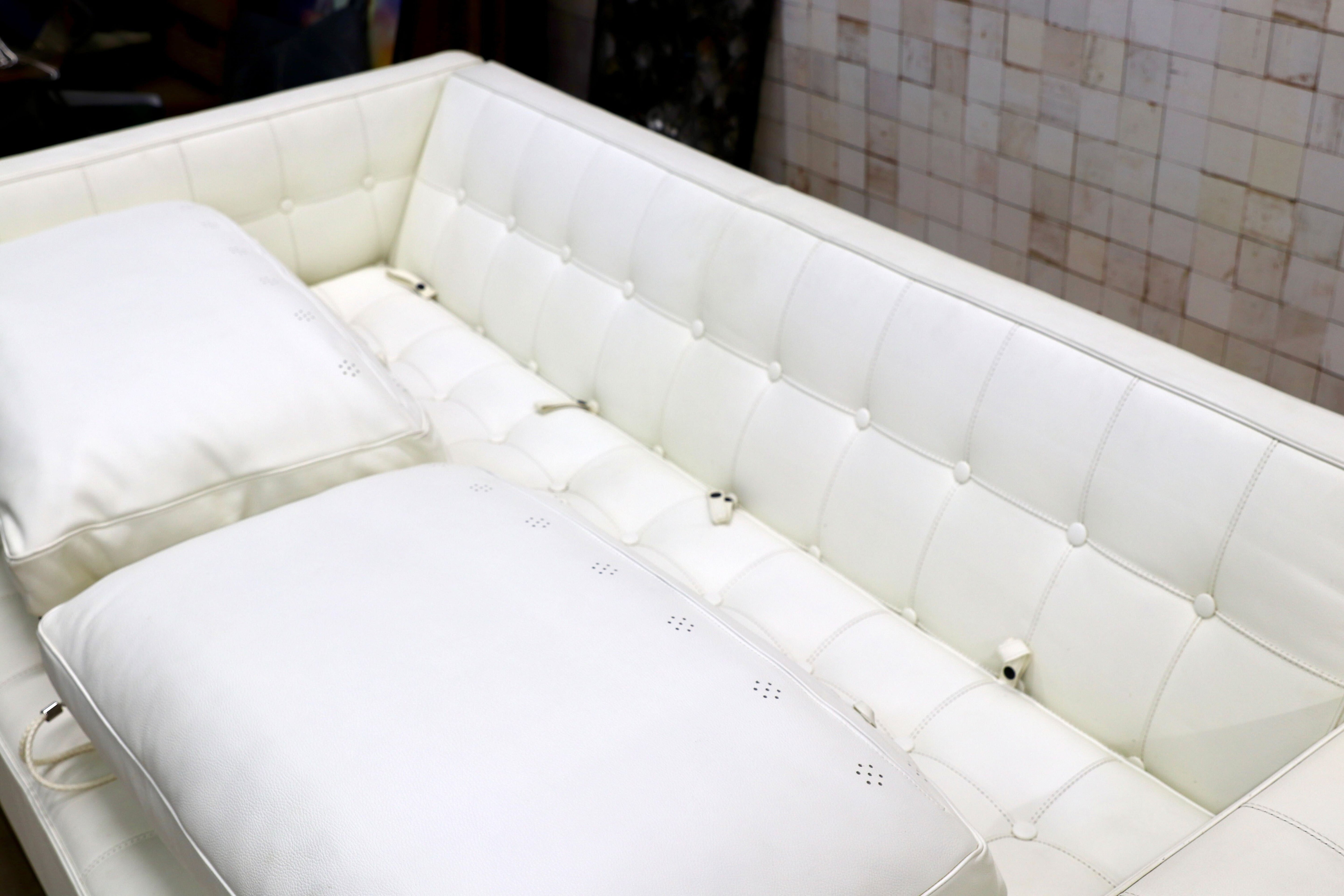 GMIK670○Cassina / カッシーナ PRIVE プリヴェ 2人掛けワイド 左肘アームソファ フィリップ・スタルク イタリアモダン 白本革 定価345万