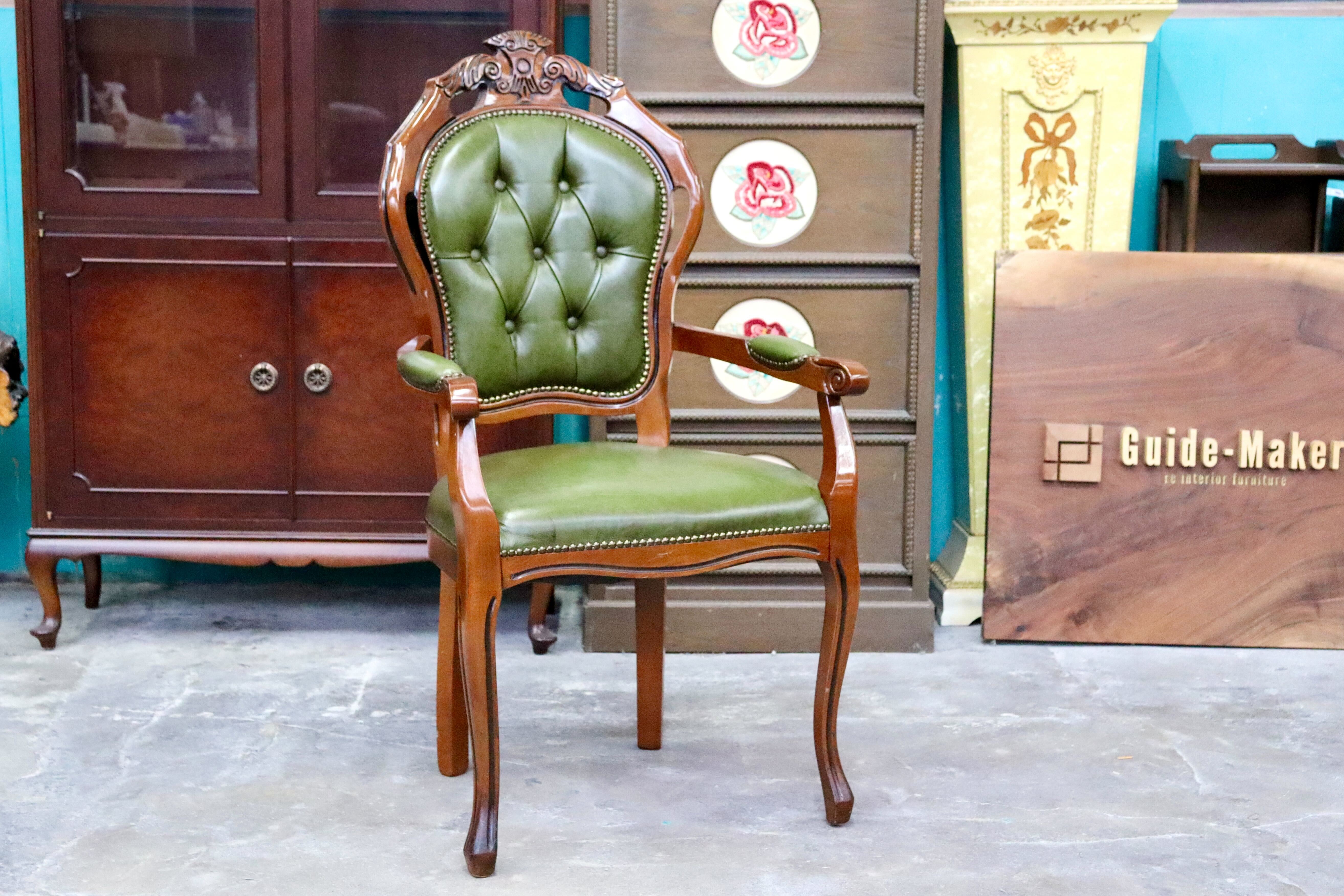 GMIS561T○イタリア ダイニングチェア 食卓椅子 アームチェア アンティーク 猫脚 彫刻 クラシック エレガント ヨーロピアン ロココ