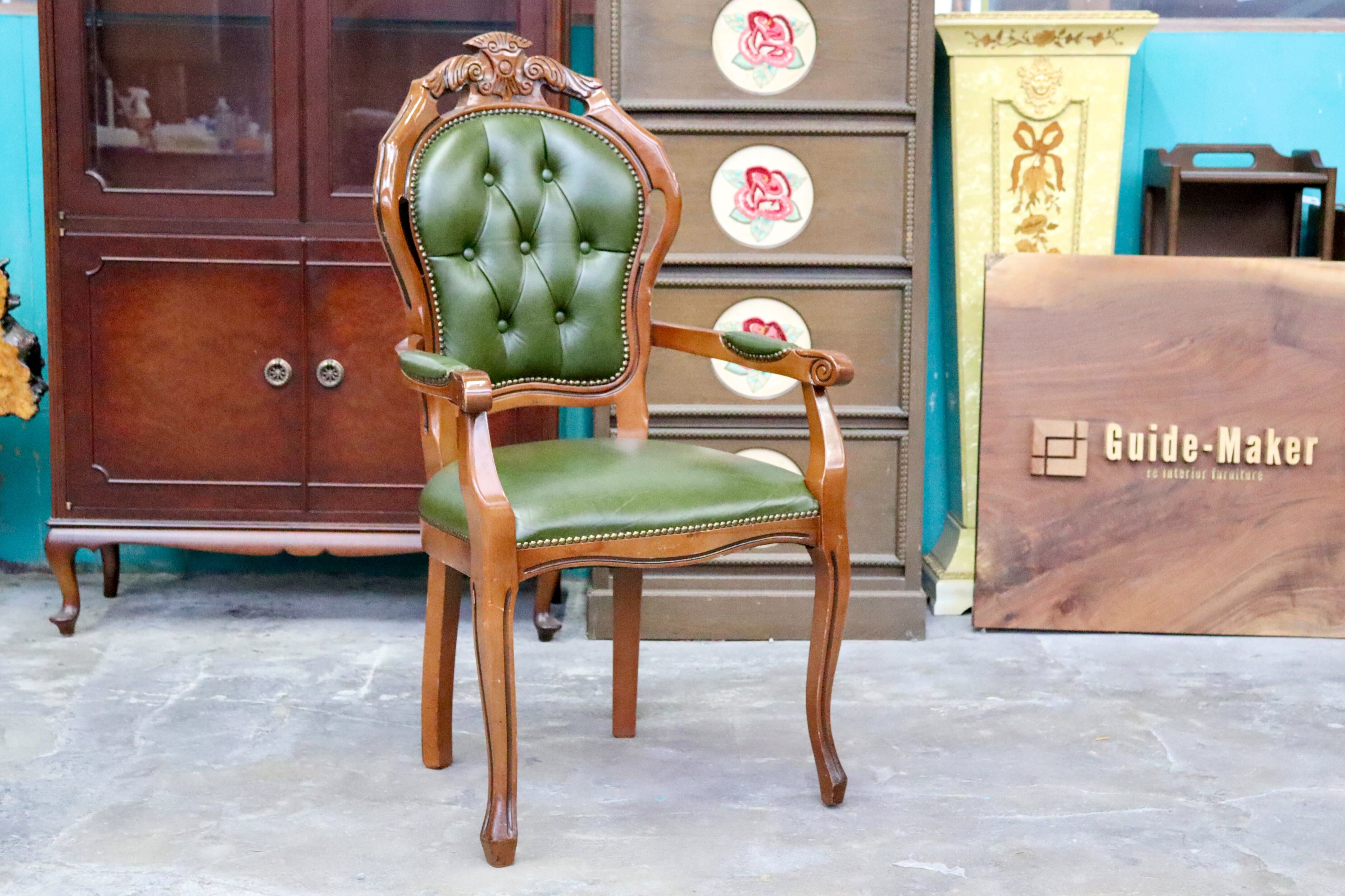 GMIS561U○イタリア ダイニングチェア 食卓椅子 アームチェア アンティーク 猫脚 彫刻 クラシック エレガント ヨーロピアン ロココ