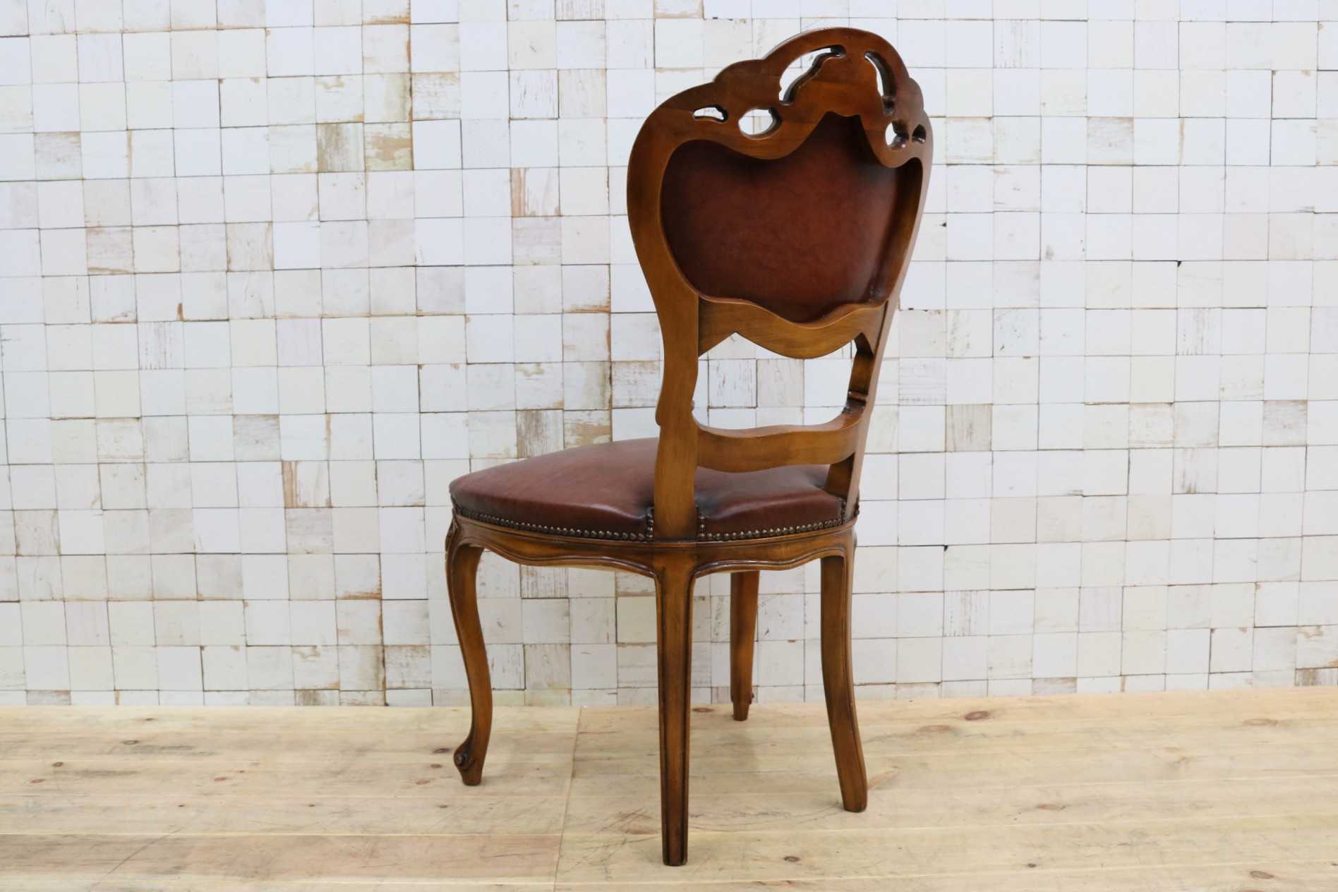 GMHH470D○イタリア製 ロココ調 ダイニングチェア 食卓椅子 レザー 鋲打ち 彫刻 アンティーク エレガント ヨーロピアン クラシック 猫脚