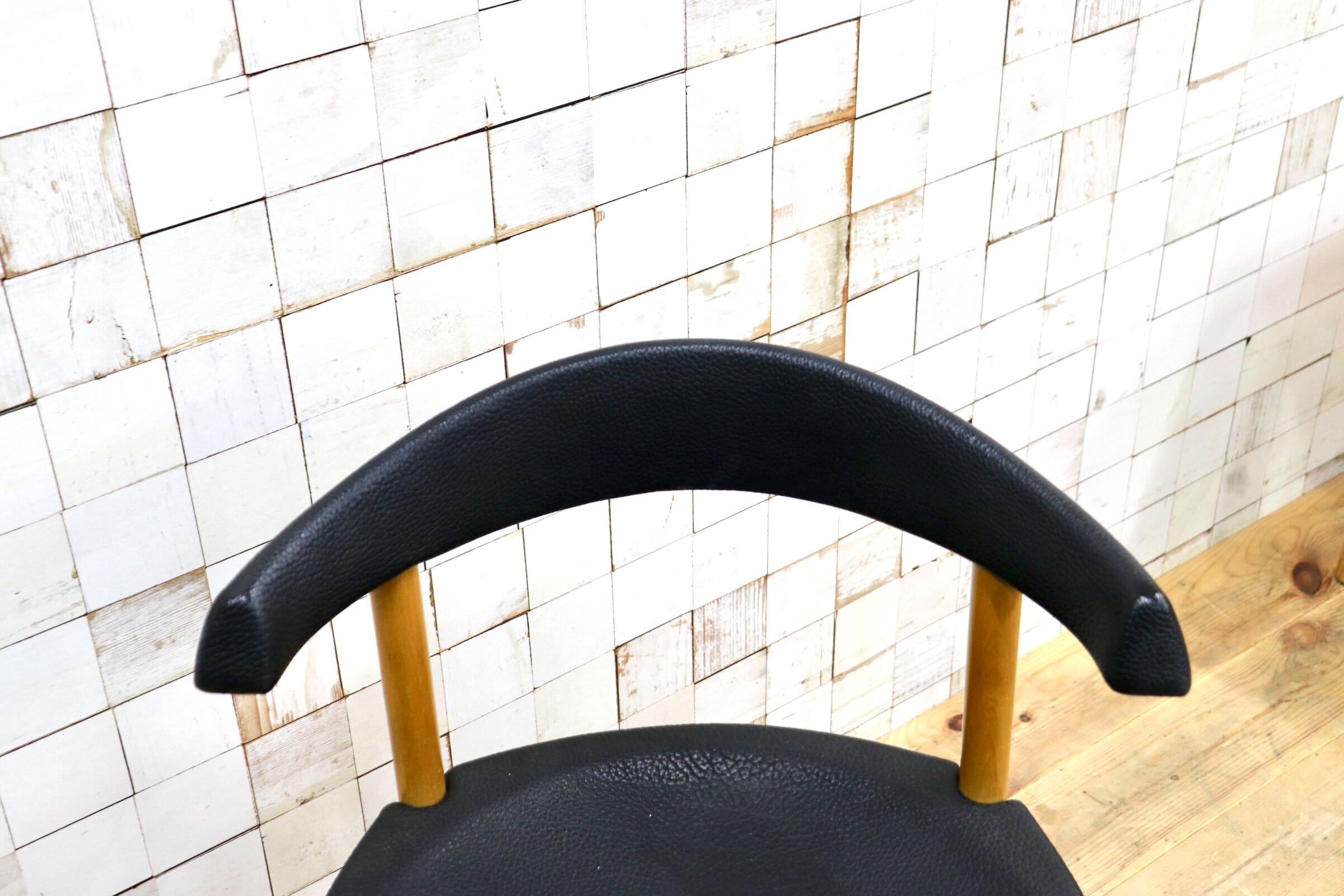 GMIN7I〇Cassina / カッシーナ レオナルドチェア ダイニングチェア Strassle collection社 スイス 椅子 ブラック 北欧スタイル