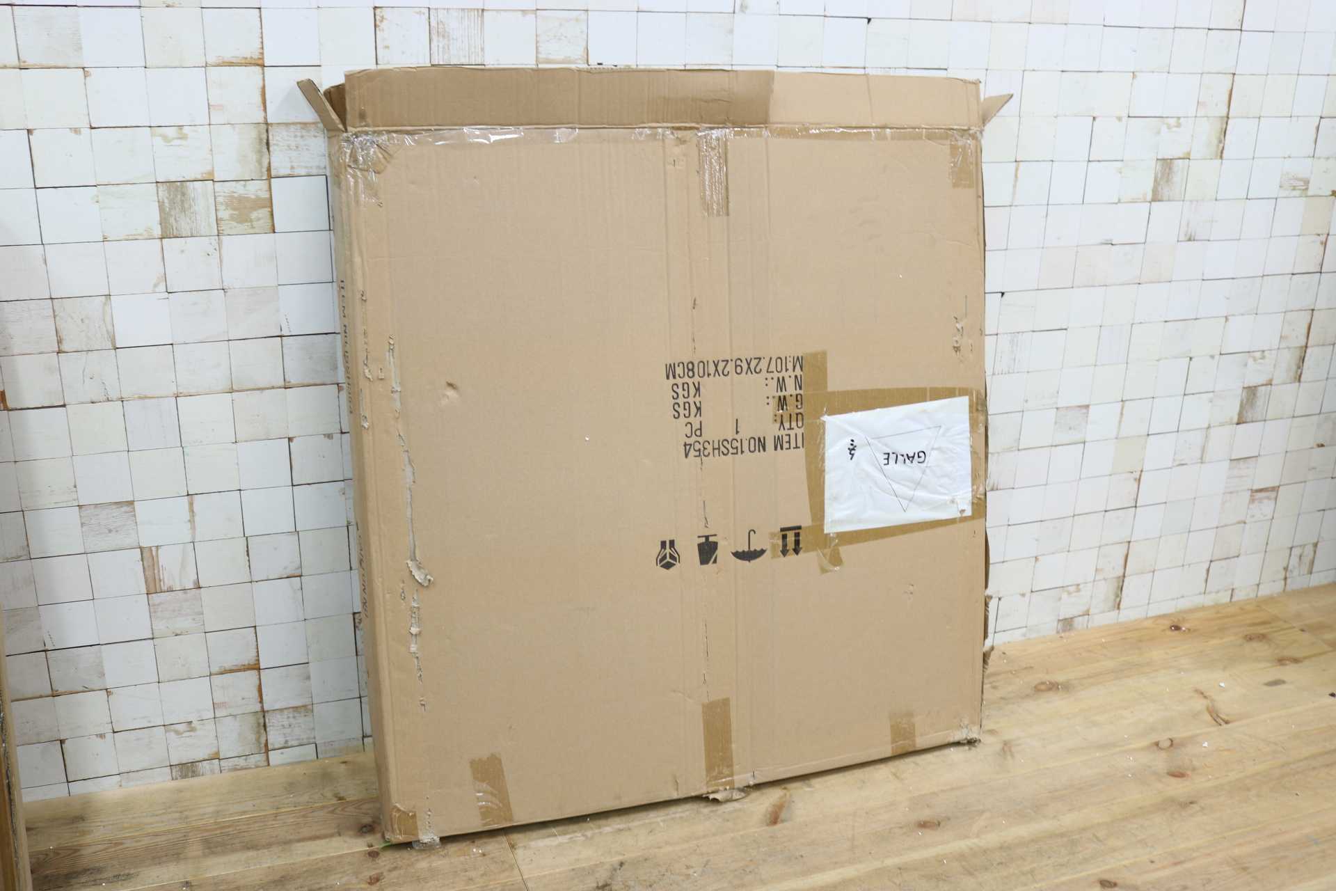 GMIK131A◯ウォールミラー 壁掛けミラー 壁掛け鏡 大型ミラー ラウンドデザイン アンティーク調 店舗什器 インテリア 未使用品