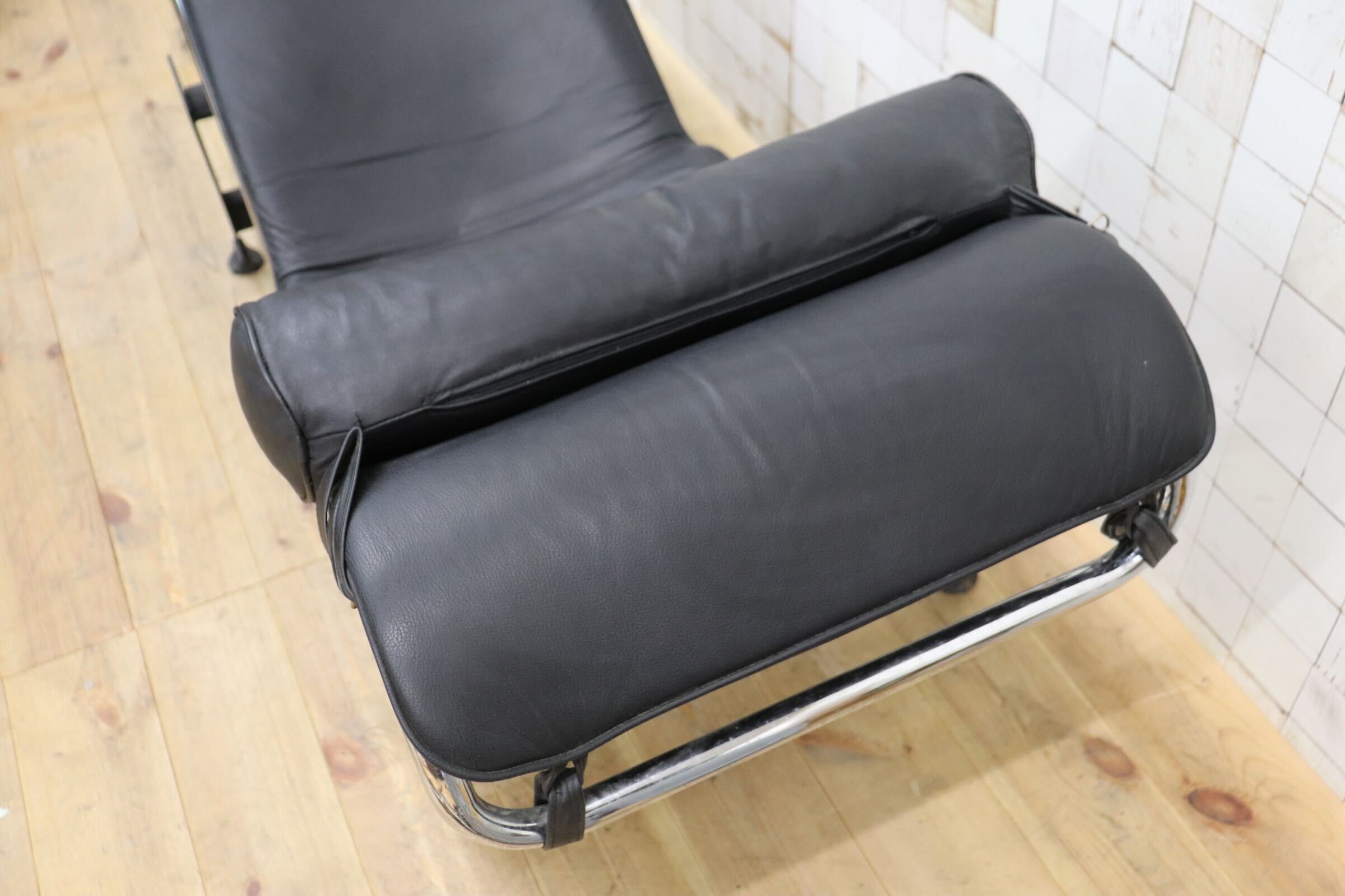 GMIH539G〇ル・コルビュジエ LC4 シェーズロング デザイナーズ 椅子 チェア 家具 シングルソファ ブラック リプロダクト