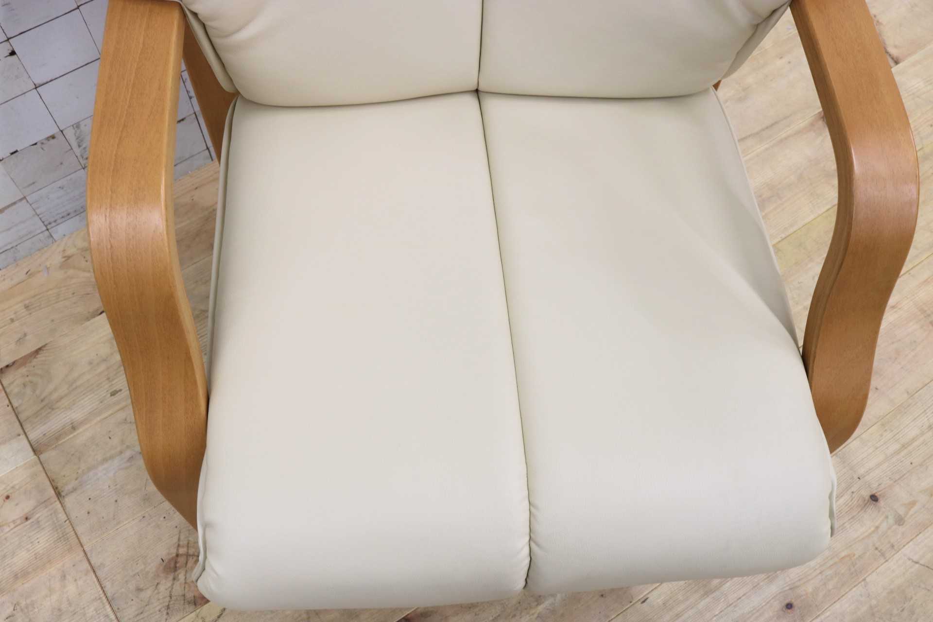 GMIO1B○冨士ファニチア / FUJI FURNITURE アームチェア GMIO1B○冨士ファニチア / FUJI FURNITURE アームチェア
