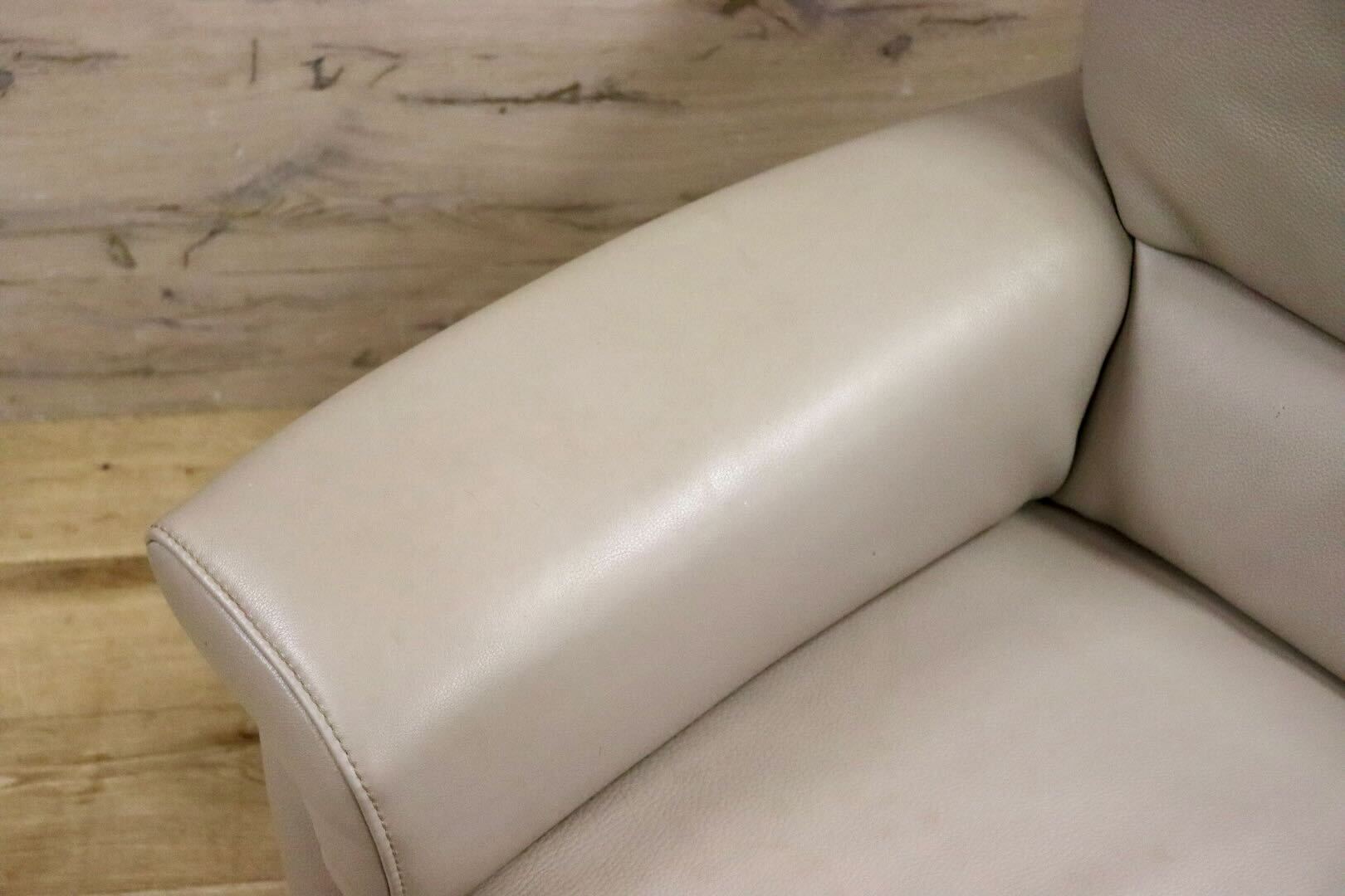 GMIS439○himolla / ヒモラ ベルク 2人掛けソファ ラブソファ 長椅子 2シーター 本革 ドイツ IDC大塚家具 定価約29万