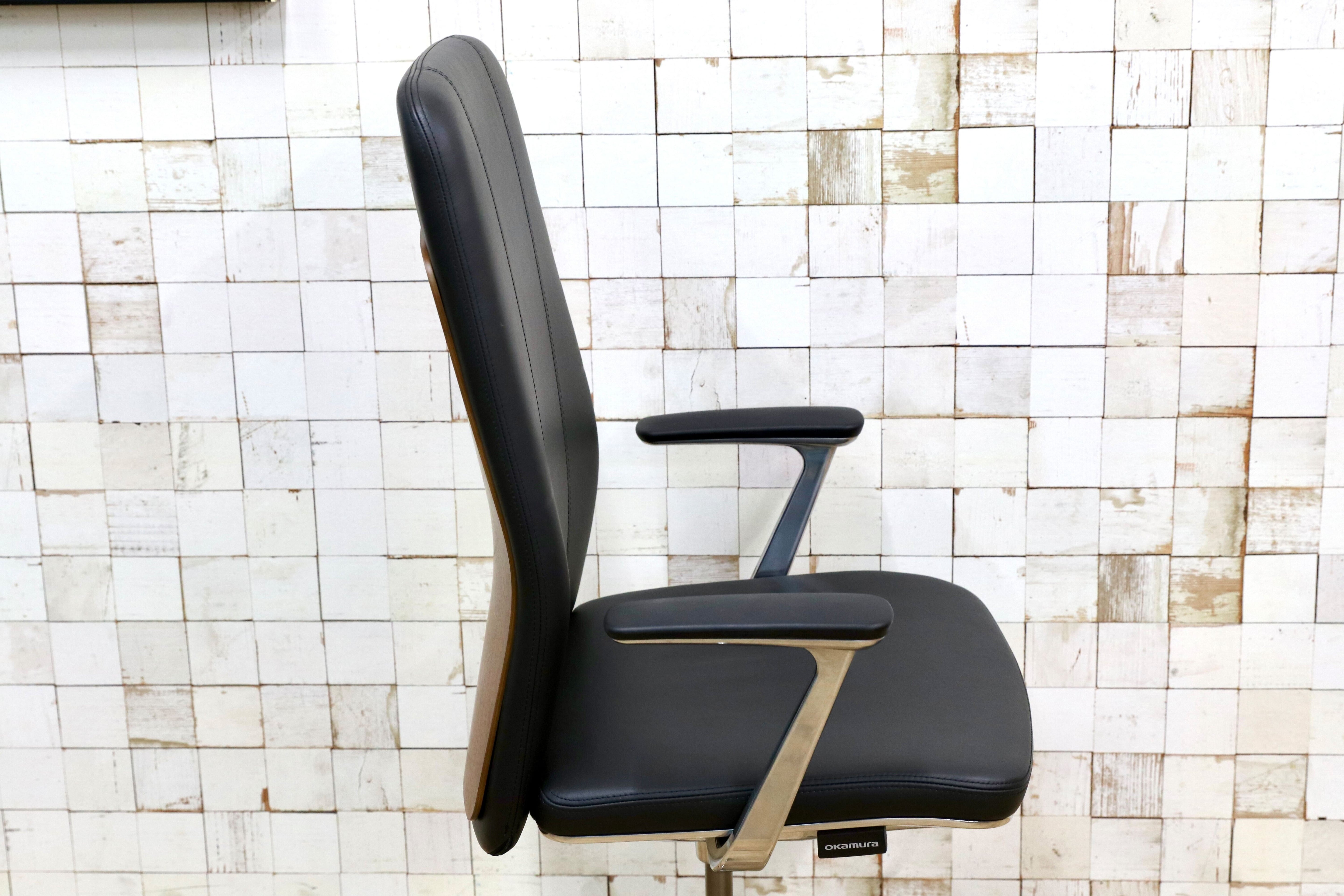 GMIK678I○okamura / オカムラ CRAFTIE クラフティー デスクチェア オフィスチェア アームチェア 本革 ウォールナット 定価約38万 展示品