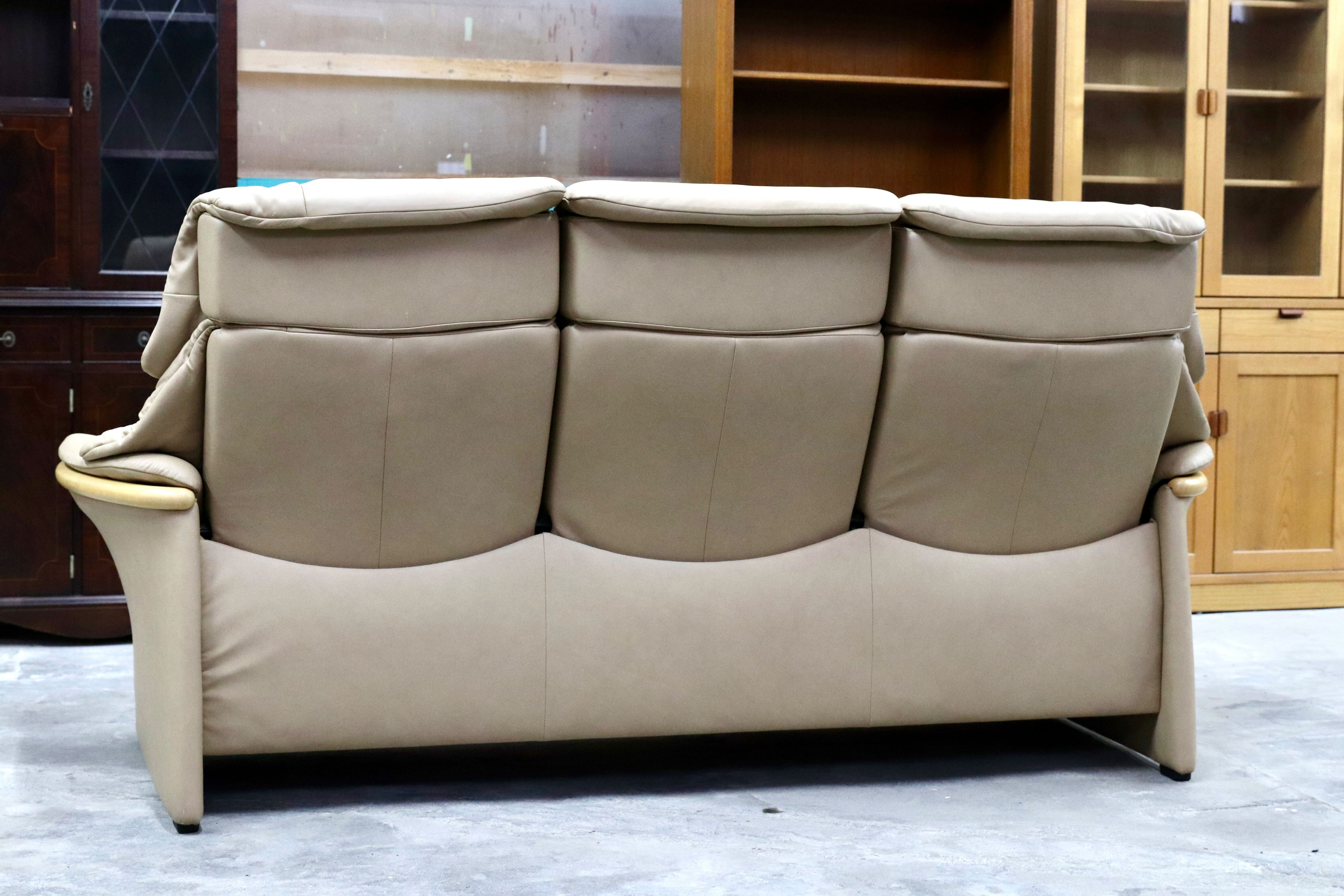 GMHH494○EKORNES / エコーネス エルドラド ハイバック 3人掛けソファ トリプルソファ 総革 北欧 ノルウェー ストレスレス 定価77万