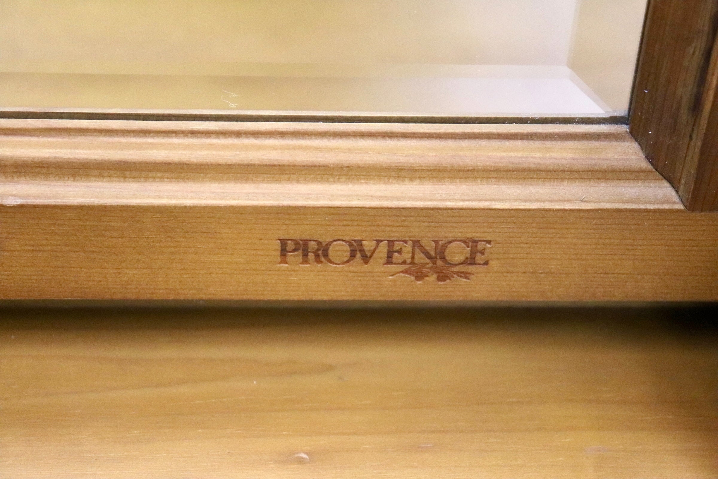GMIH553〇コスガ / KOSUGAPROVENCE ドレッサー 化粧台 鏡台3段チェスト 整理タンス 収納家具 パイン材 カントリー 定価約23万