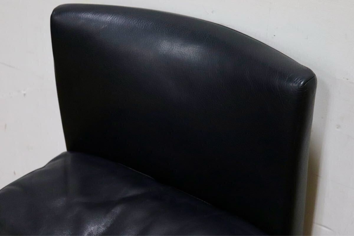 GMIK252A○B&B ITALIA MAXALTO EUNICE ダイニングチェア 椅子 レザー ブラック アントニオ・チッテリオ イタリアモダン 定価28.5万〜