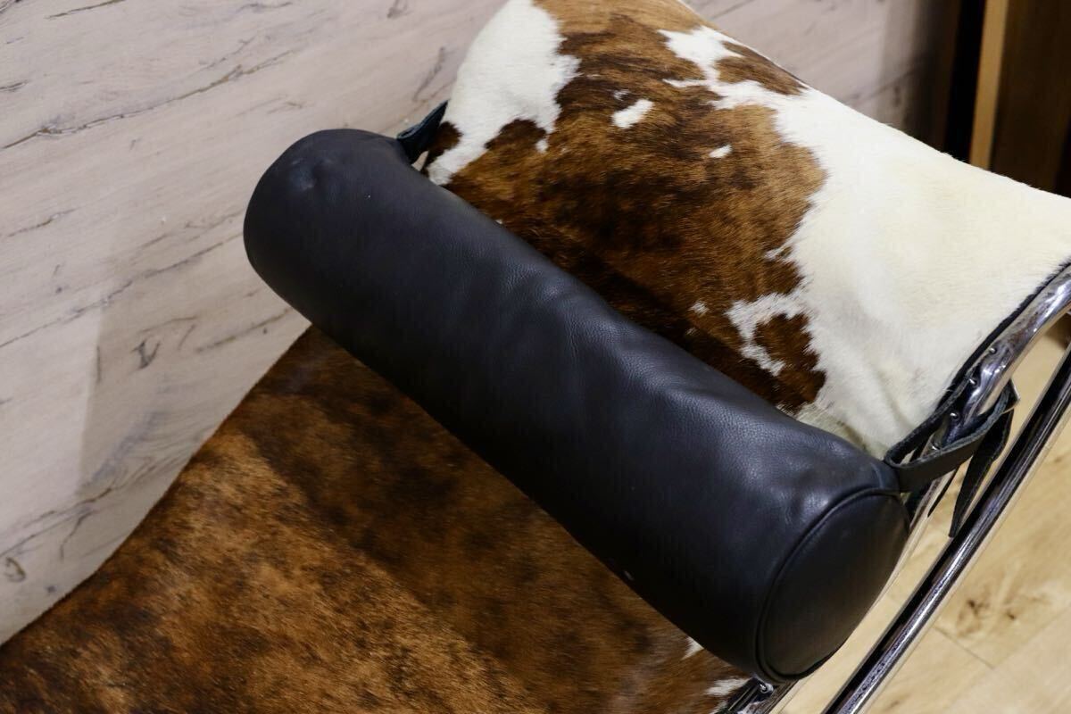 GMIS267○Cassina / カッシーナ 4 CHAISE LONGUE ル・コルビュジエ LC4 カウハイド シェーズロング 寝椅子 イタリアモダン 名作 約121万