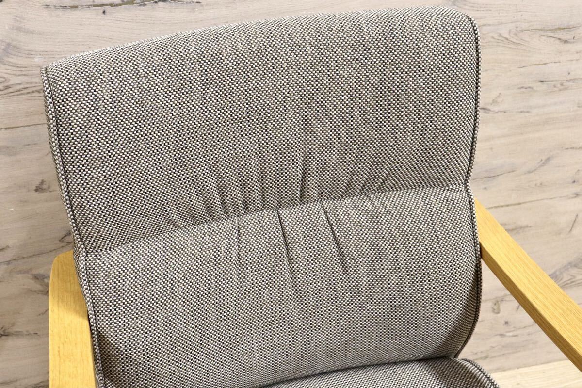 GMIS268B○飛騨産業 / HIDA キツツキ KAYA ダイニングチェア アームチェア 椅子 ファブリック オーク材 無垢 モダン 定価約12万