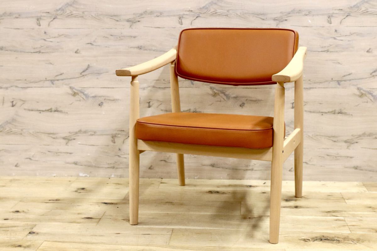 GMIK661○カリモク60 Dチェア アームチェア ダイニングチェア 椅子 ビーチ材 約6.2万 展示品