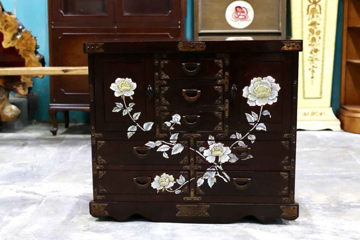 GMIS390A○唐木 花梨 鉄刀木 螺鈿細工 中国美術 最高級 車箪笥 ミニ箪笥 チェスト サイドボード アンティーク 小物入れ