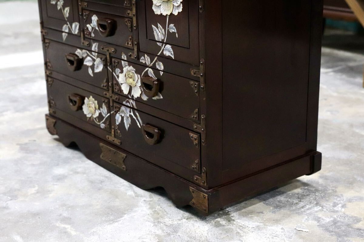 GMIS390A○唐木 花梨 鉄刀木 螺鈿細工 中国美術 最高級 車箪笥 ミニ箪笥 チェスト サイドボード アンティーク 小物入れ