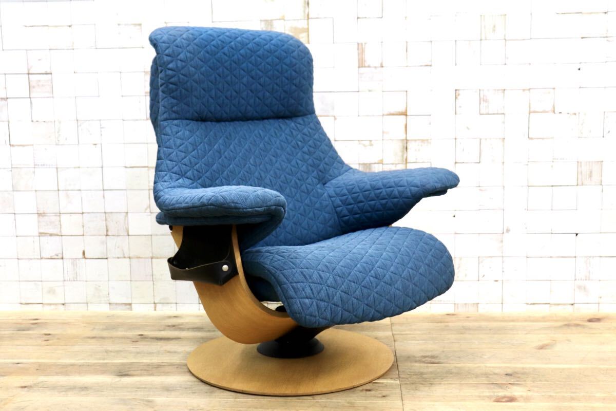 GMIK962〇karimoku / カリモク THE FIRST ザ・ファースト パーソナルチェア 回転式 ブルー サイドポケット