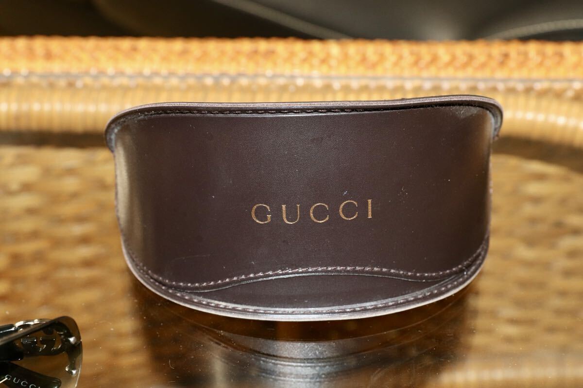 GMJS121○GUCCI / グッチ GG 2804/F/S インターロッキングG ロゴ サングラス ブラック グラデーションレンズ ケース付き イタリア製