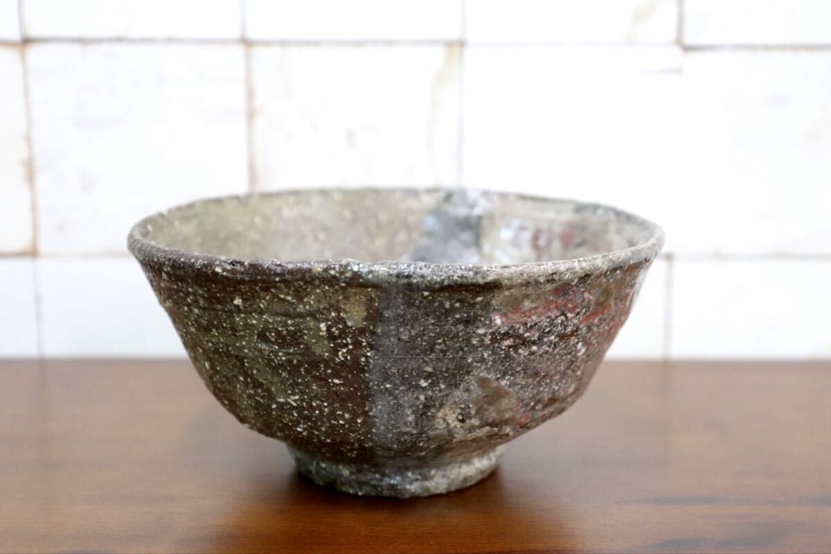 GMJK371AN〇紀州焼 葵窯 二代 寒川栖豊 片身替 茶碗 共箱 栞 茶道具