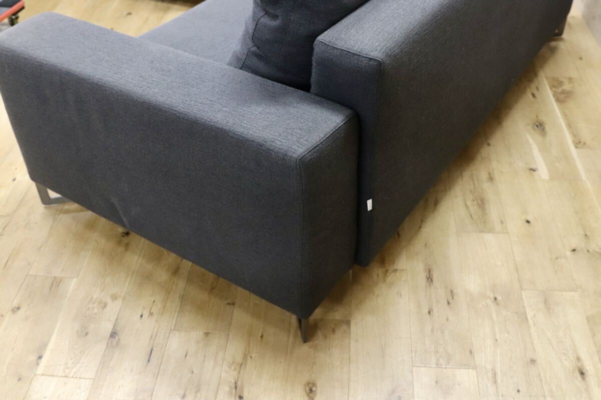 GMJO130A○Molteni&C / モルテーニ LARGE ラージ 3人掛けソファ フェルッチオ・ラヴィアーニ イタリア製 定価79.1万円 arflex取扱い