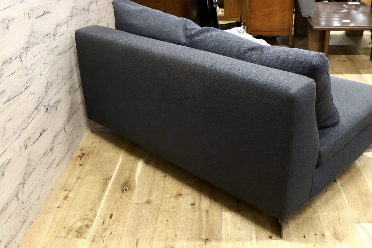 GMJO130B○Molteni&C / モルテーニ LARGE アームレス 2人掛けソファ ファブリック イタリア モダン 参考定価76.8万 arflex取扱い