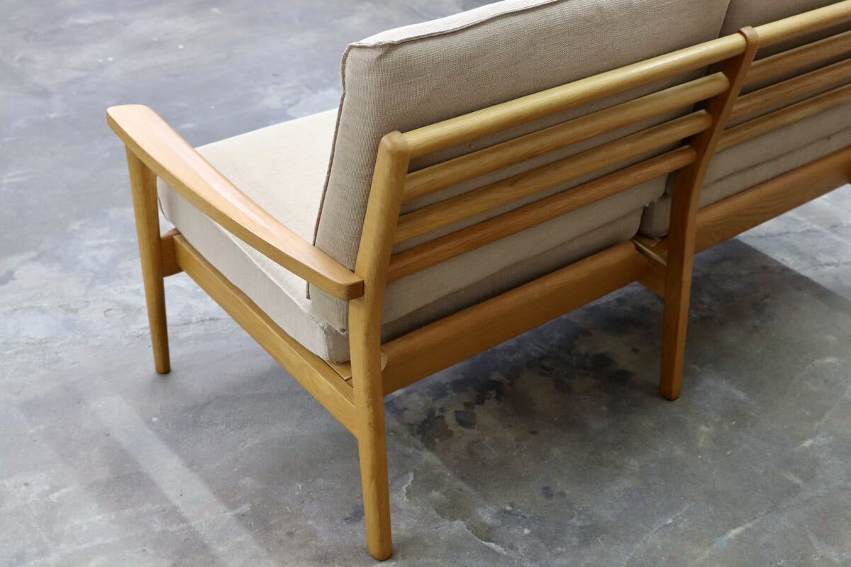 GMJS175○IDC OTSUKA / IDC大塚家具 シネマN 2人掛けソファ オーク材 ファブリック 北欧スタイル