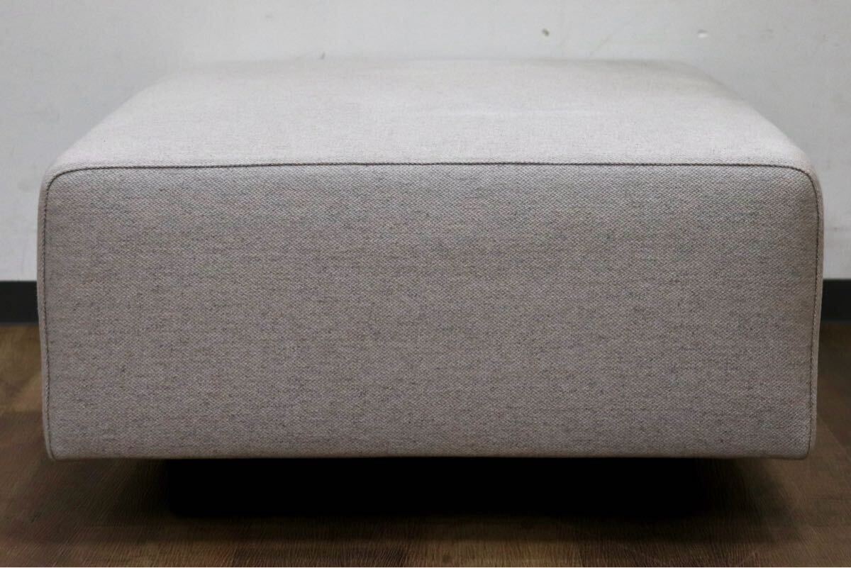 GMIH121C○cassina ix /イクスシー LIVING DIVANI オットマンスツール ベンチソファ イタリアモダンカバーリング 展示品