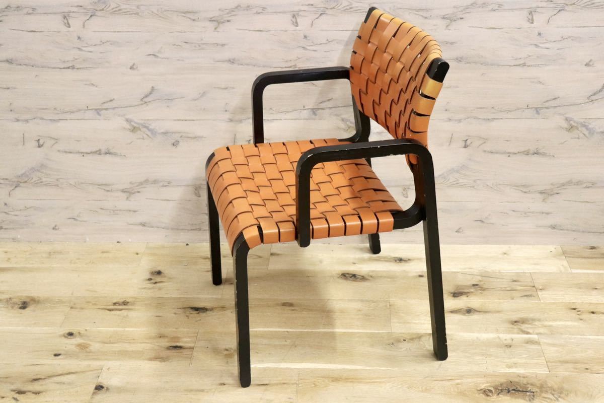 GMGN30A○arflex / アルフレックス NTチェア アームチェア 椅子 革張り 川上元美 イタリア モダン ヴィンテージ 人気モデル  定価約16.3万