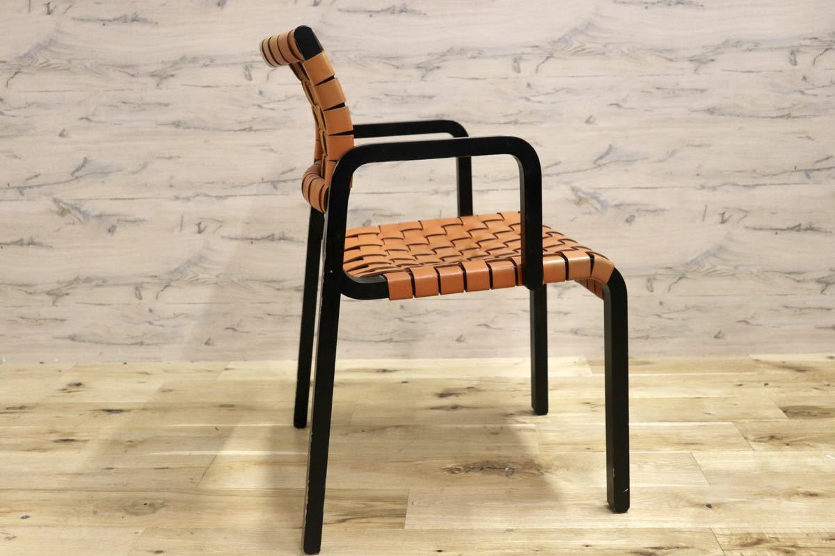 GMGN30B○arflex / アルフレックス NTチェア アームチェア 椅子 革張り 川上元美 イタリア モダン ヴィンテージ 人気モデル  定価約16.3万