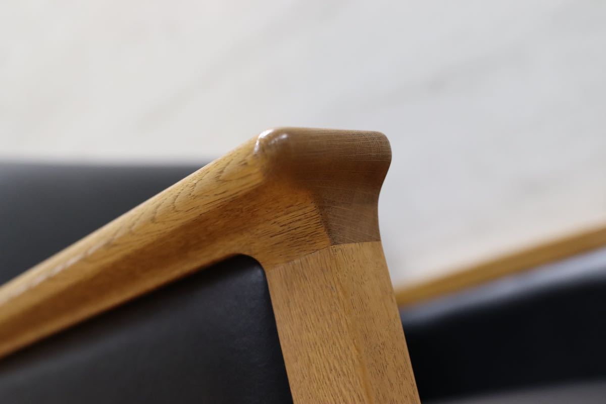 GMEK919D○北欧スタイル 1人掛けソファ シングルソファ ラウンジチェア イージーチェア オーク材 GE55 リプロダクト ハンスウェグナー