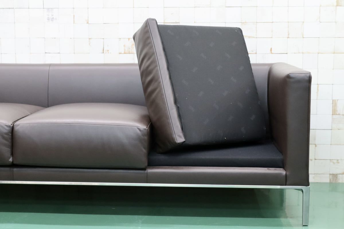 GMFN67○Cassina / カッシーナ GRAB グラブ 3人掛けソファ トリプルソファ ダークブラウン 総革 定価約120万 短期展示品