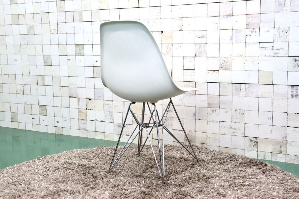 GMFK482A○HermanMiller / ハーマンミラー Eames Plastic Chair イームズプラスチックチェア サイドシェルチェア  ホワイト 定価約5.3万