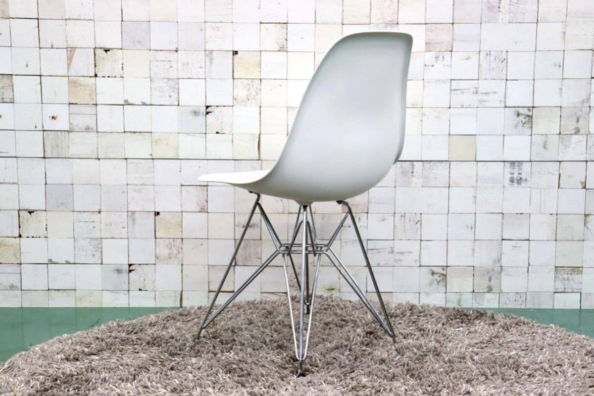 GMFK482B○HermanMiller / ハーマンミラー Eames Plastic Chair